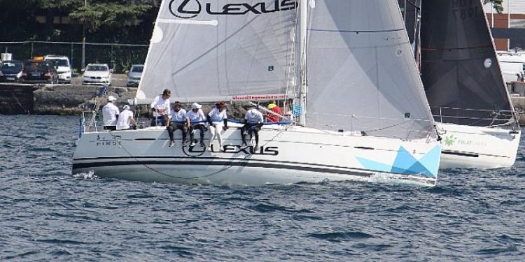 Lexus Sailing Team İlk Yarışıyla “İstanbul’da Yelken Açtı”